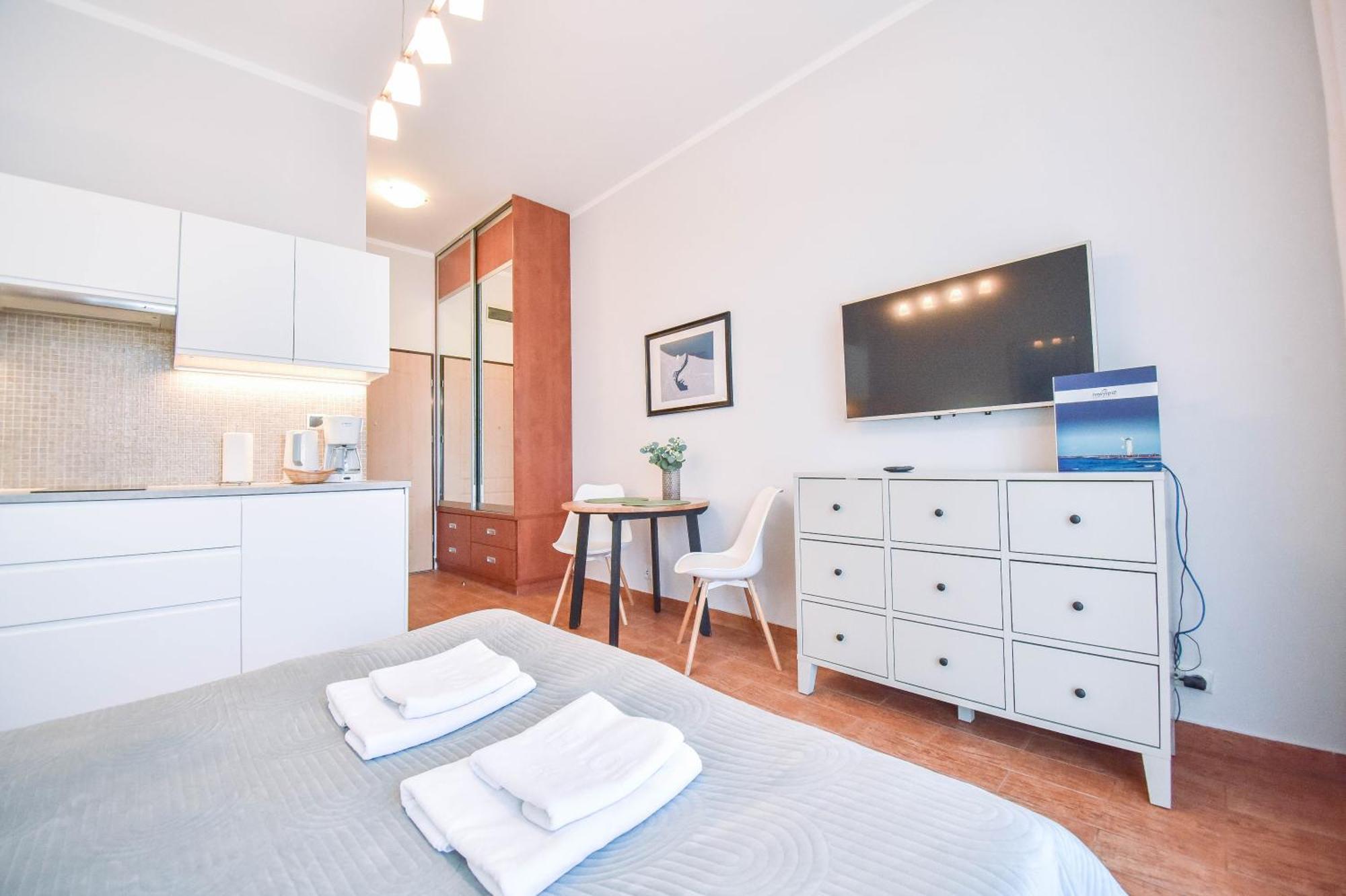 Korona Piastow - Apartamenty Na Wyspie - Parking - Taras Świnoujście Extérieur photo